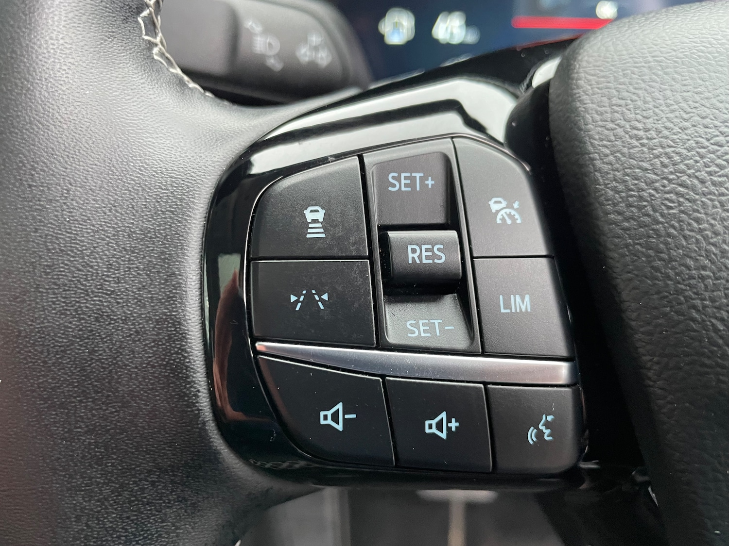 Used Ford Kuga 2024 for sale - 77604281: Photo 42