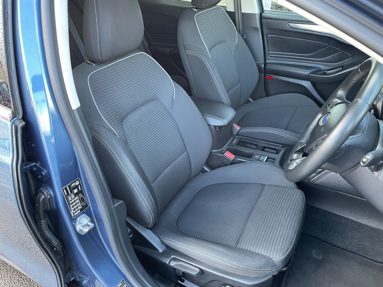 Used Ford Focus 2020 for sale - 78026622: Photo 11