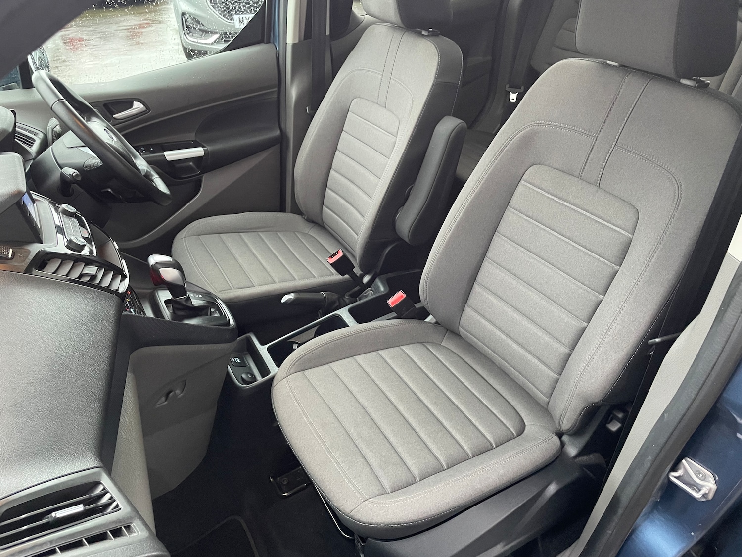 Used Ford Tourneo Connect 2021 for sale - 77000615: Photo 19