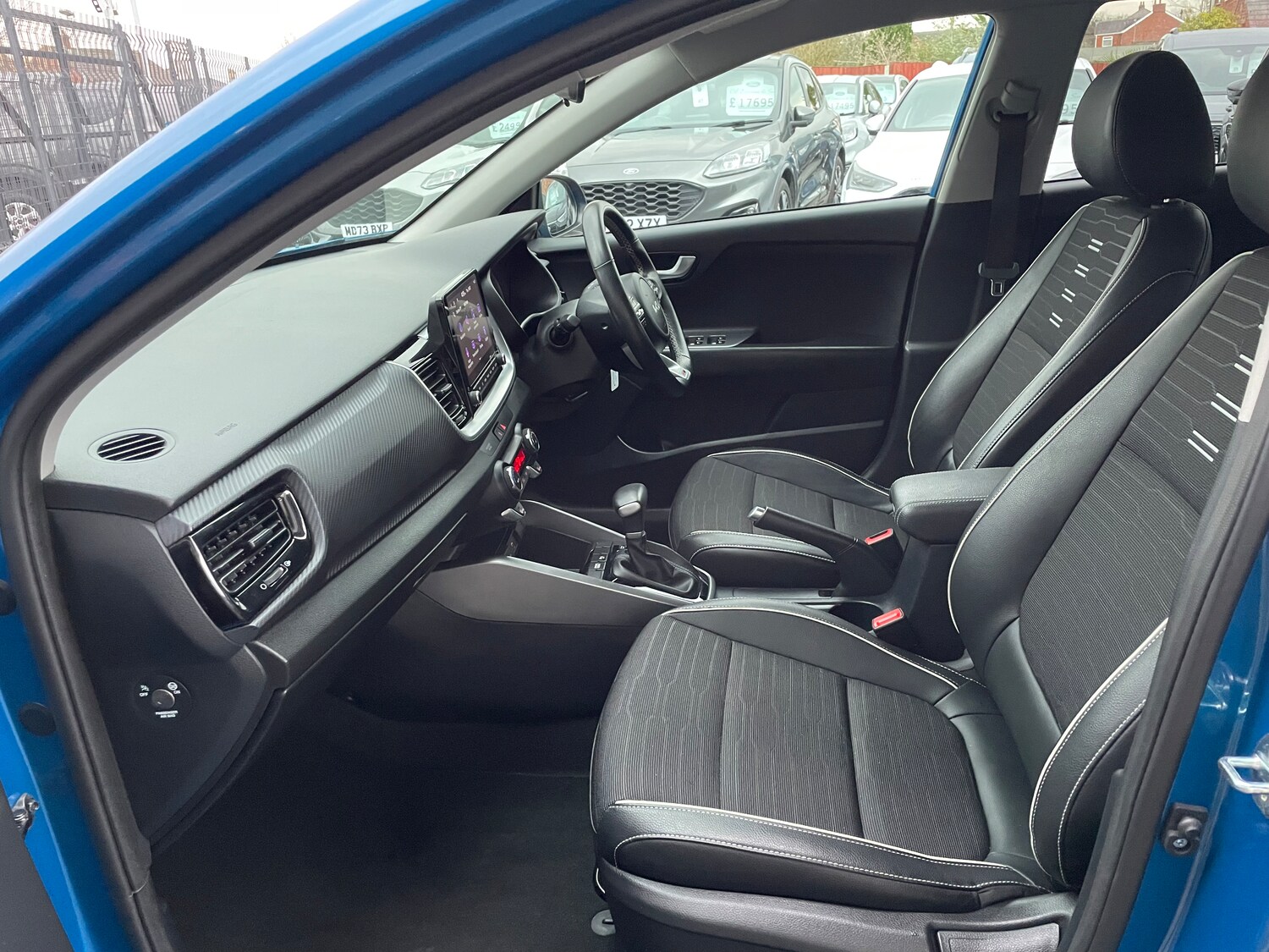 Used Kia Stonic 2022 for sale - 77617197: Photo 17