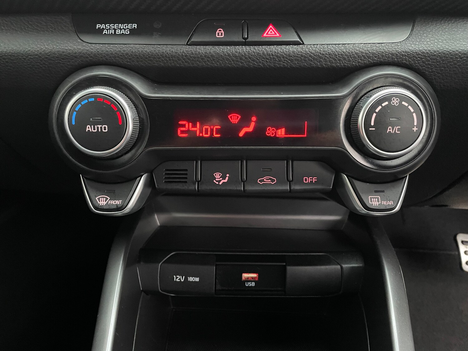 Used Kia Stonic 2022 for sale - 77617197: Photo 20