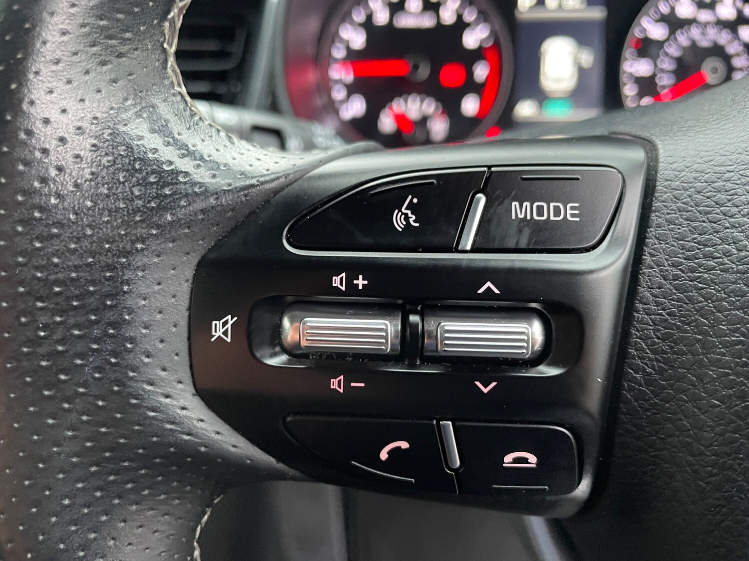 Used Kia Stonic 2022 for sale - 77617197: Photo 26