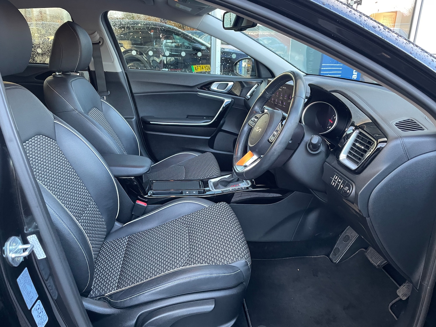 Used Kia XCeed 2022 for sale - 77094288: Photo 11