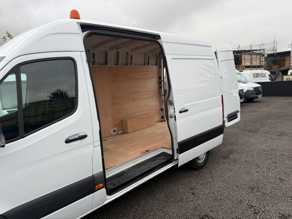 Used Mercedes-Benz Sprinter 2021 for sale - 76590883: Photo 17