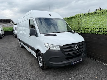 Mercedes-Benz - Sprinter