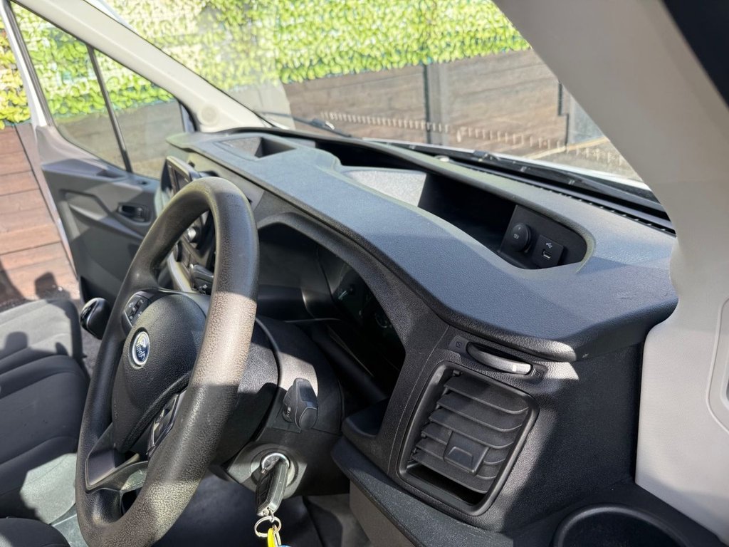 Used Ford Transit 2020 for sale - 76396091: Photo 39