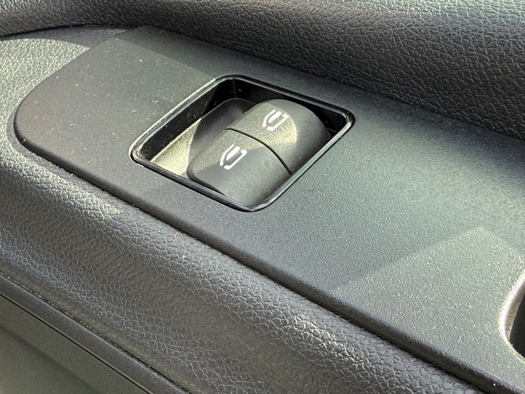 Used Mercedes-Benz Sprinter 2024 for sale - 78056306: Photo 38