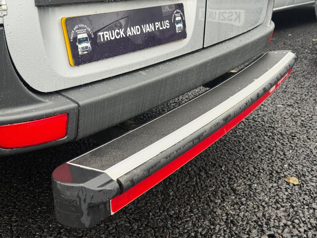 Used Mercedes-Benz Sprinter 2018 for sale - 77213000: Photo 15