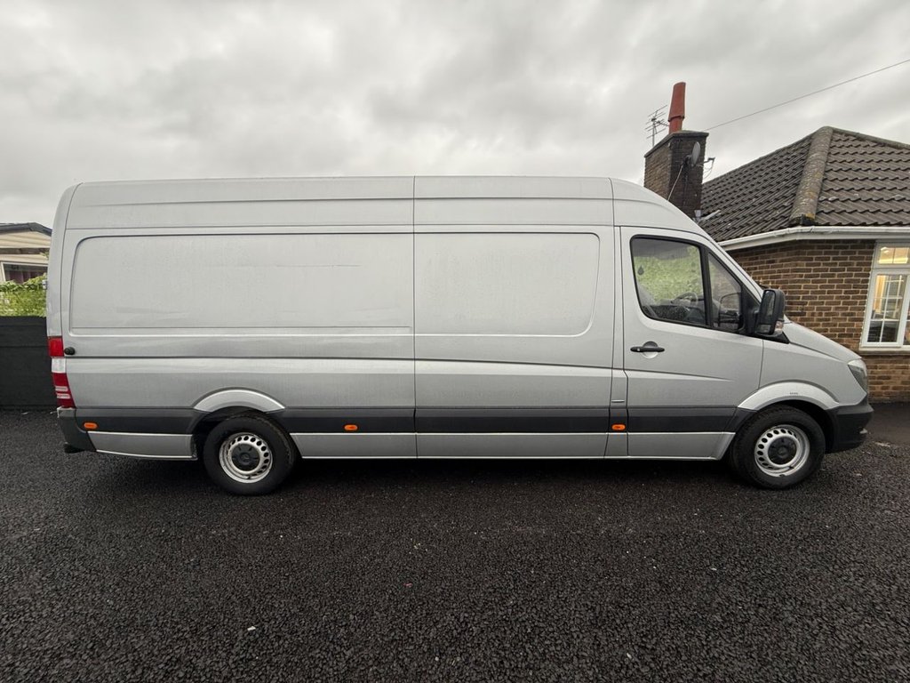 Used Mercedes-Benz Sprinter 2018 for sale - 77213000: Photo 7