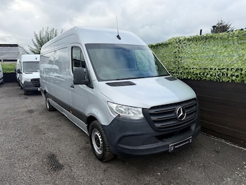 Mercedes-Benz - Sprinter
