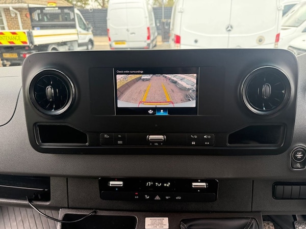 Used Mercedes-Benz Sprinter 2019 for sale - 76210423: Photo 37