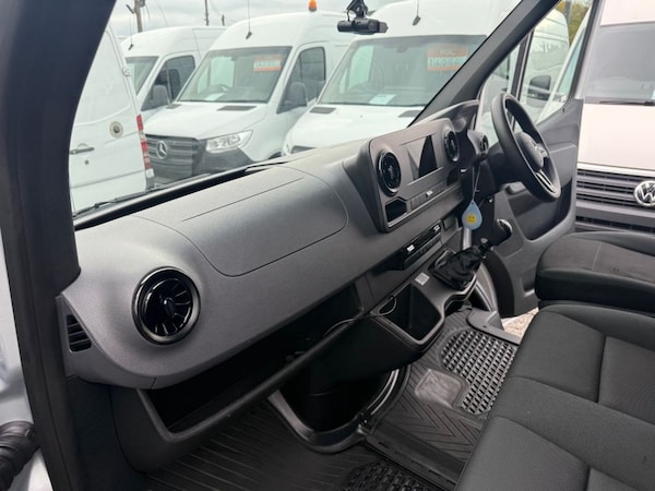 Used Mercedes-Benz Sprinter 2019 for sale - 76210423: Photo 38