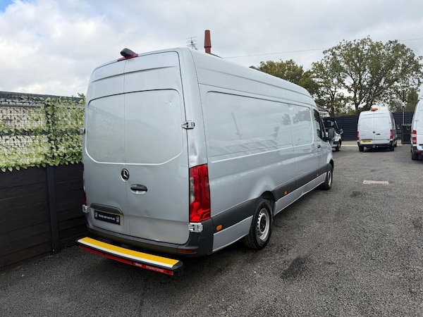 Used Mercedes-Benz Sprinter 2019 for sale - 76210423: Photo 7