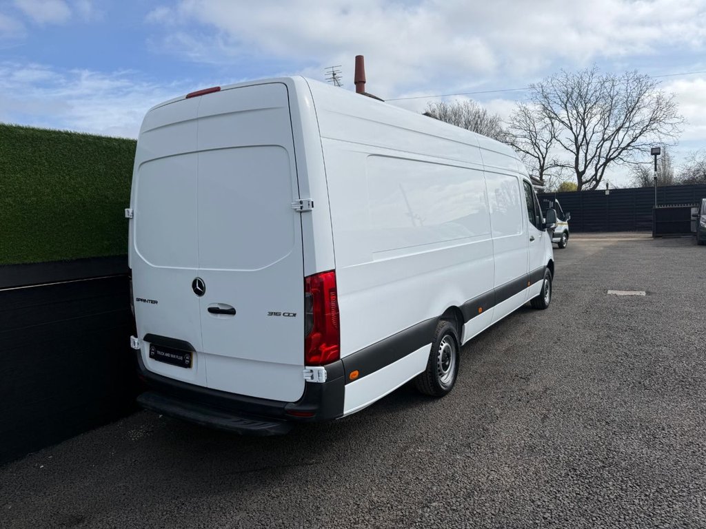 Used Mercedes-Benz Sprinter 2021 for sale - 77920358: Photo 9