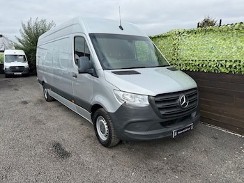 Mercedes-Benz - Sprinter