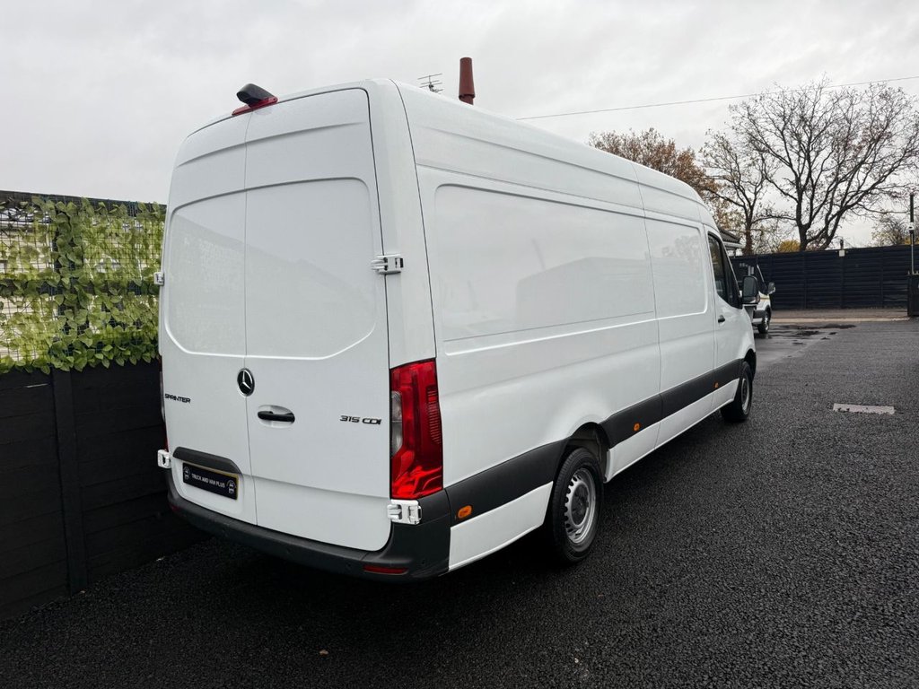 Used Mercedes-Benz Sprinter 2021 for sale - 76841257: Photo 8