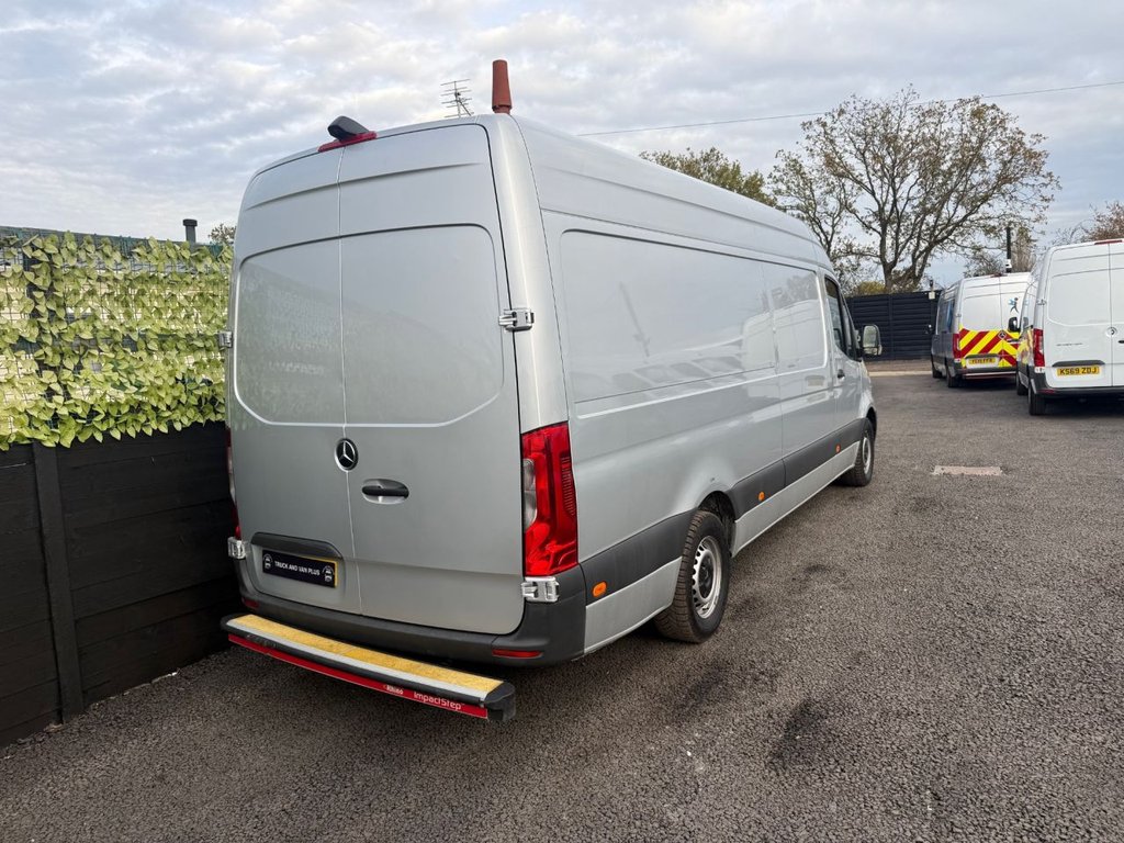 Used Mercedes-Benz Sprinter 2019 for sale - 76582733: Photo 7