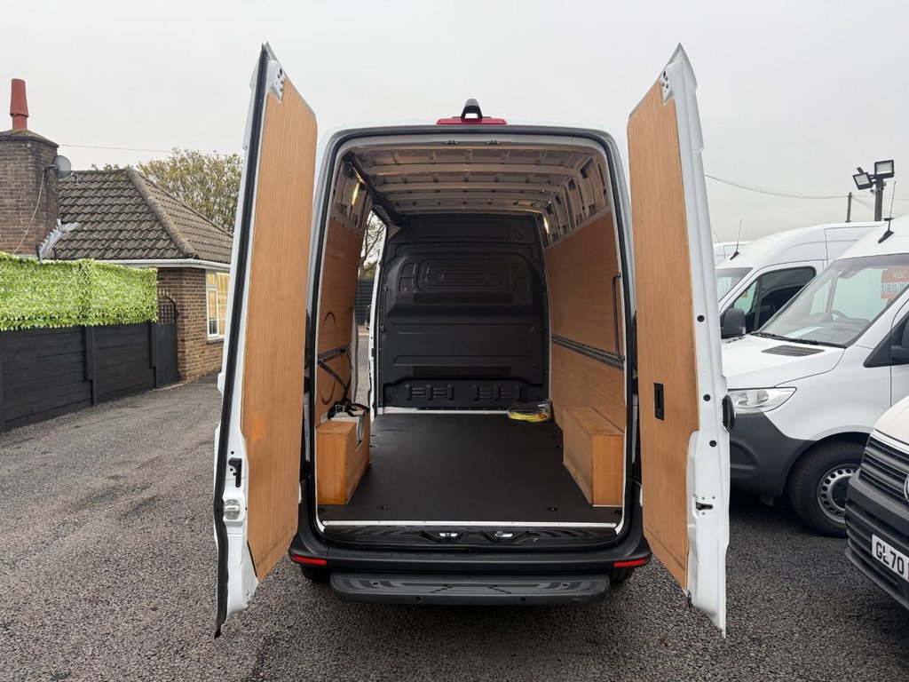 Used Mercedes-Benz Sprinter 2021 for sale - 76590917: Photo 16