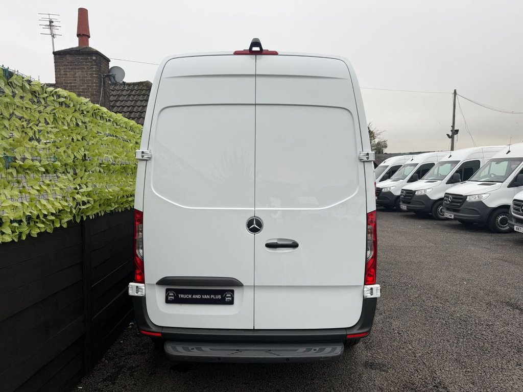 Used Mercedes-Benz Sprinter 2021 for sale - 76590917: Photo 8