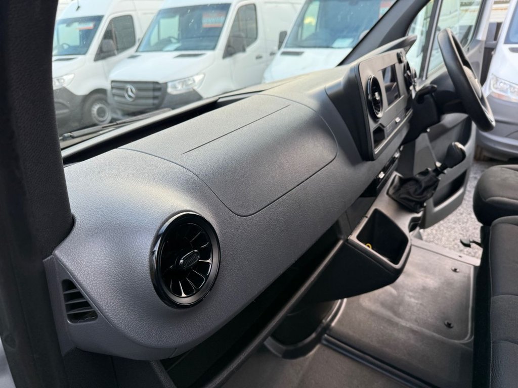 Used Mercedes-Benz Sprinter 2020 for sale - 76632350: Photo 38