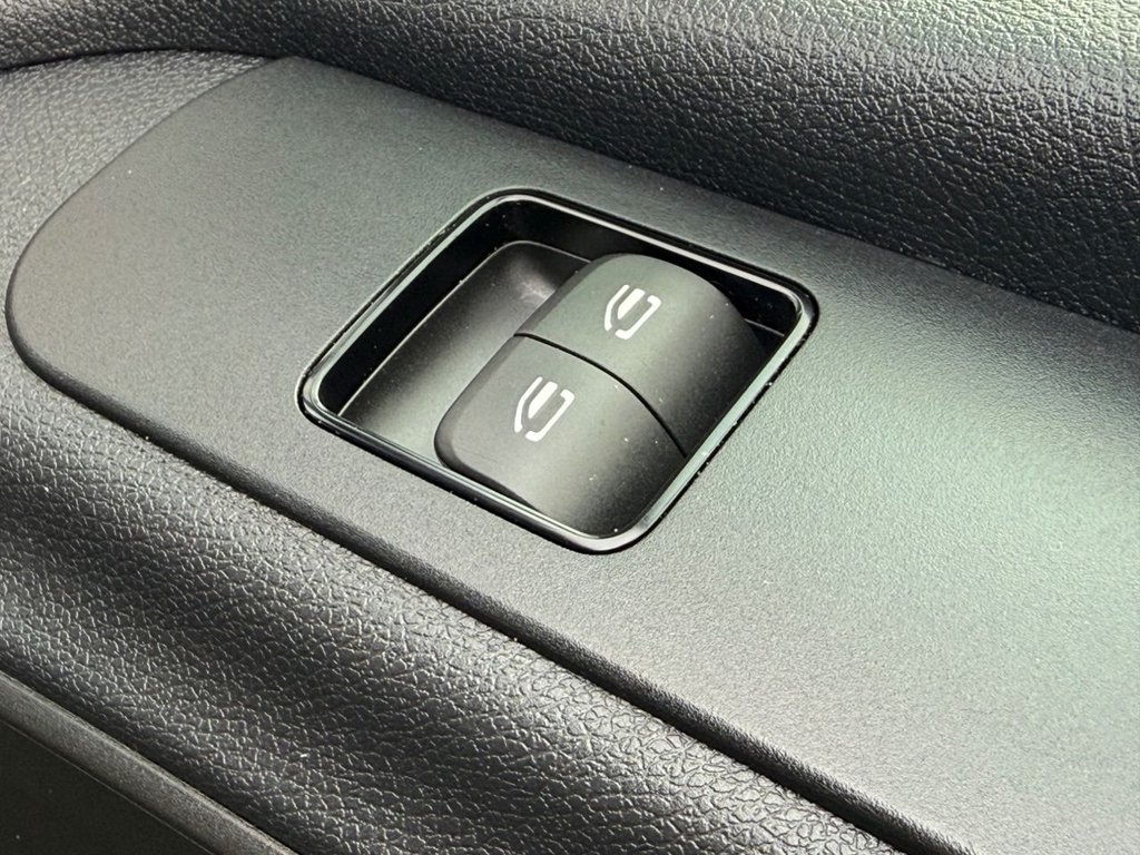 Used Mercedes-Benz Sprinter 2023 for sale - 77507580: Photo 32