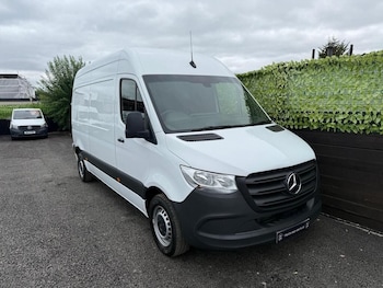 Mercedes-Benz - Sprinter
