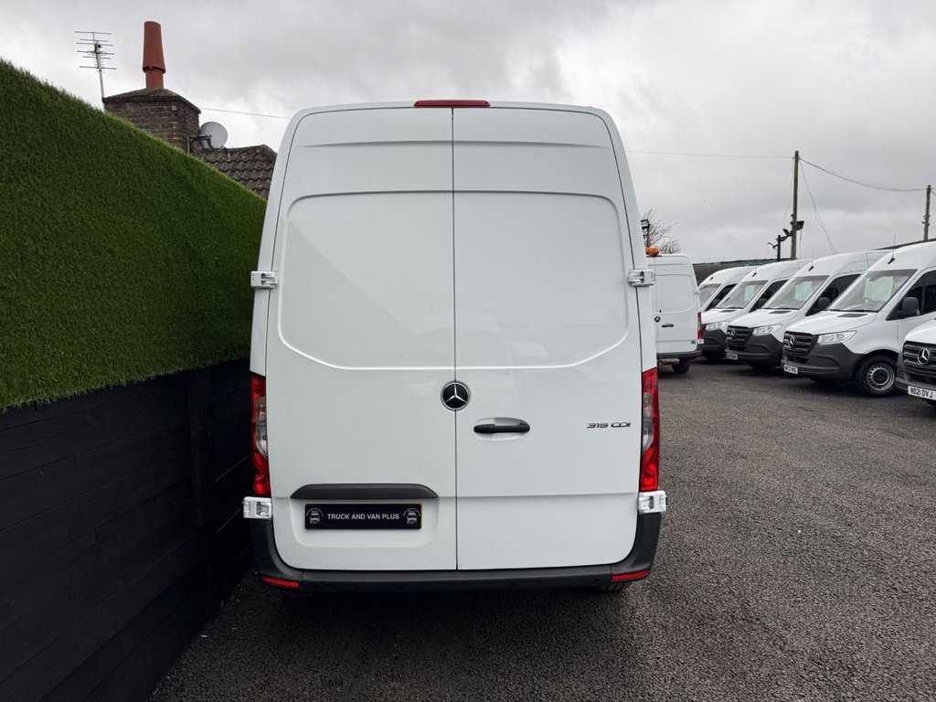 Used Mercedes-Benz Sprinter 2024 for sale - 77681000: Photo 10