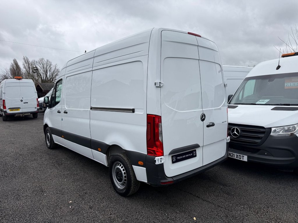 Used Mercedes-Benz Sprinter 2024 for sale - 77681000: Photo 15