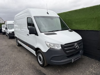 Mercedes-Benz Sprinter feature image