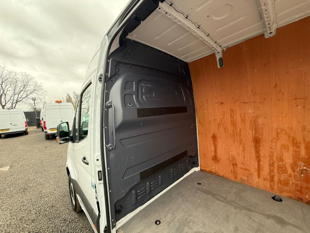 Used Mercedes-Benz Sprinter 2024 for sale - 77681000: Photo 21