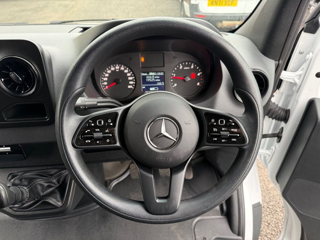Used Mercedes-Benz Sprinter 2024 for sale - 77681000: Photo 24