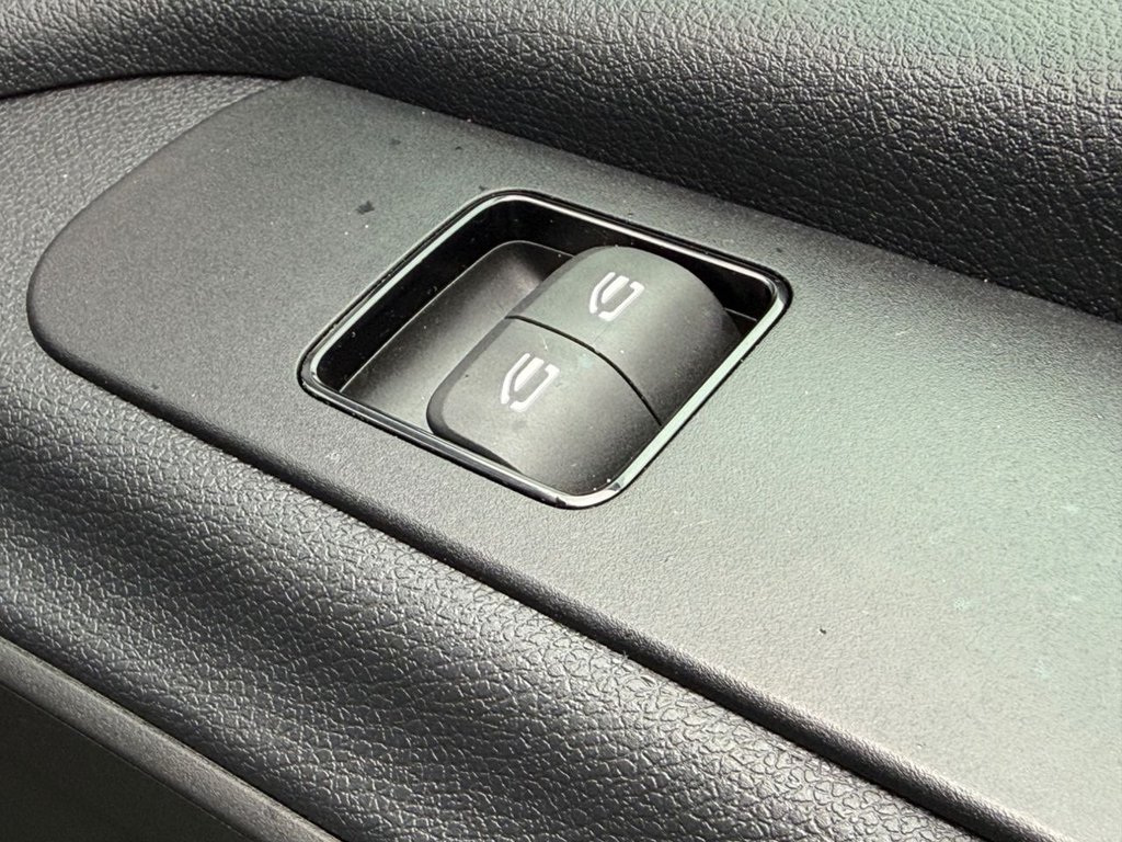 Used Mercedes-Benz Sprinter 2024 for sale - 77681000: Photo 35