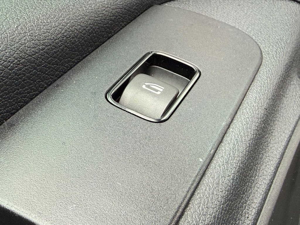 Used Mercedes-Benz Sprinter 2024 for sale - 77681000: Photo 36