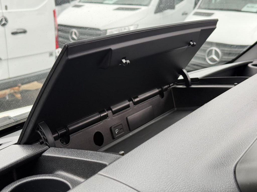 Used Mercedes-Benz Sprinter 2024 for sale - 77681000: Photo 40