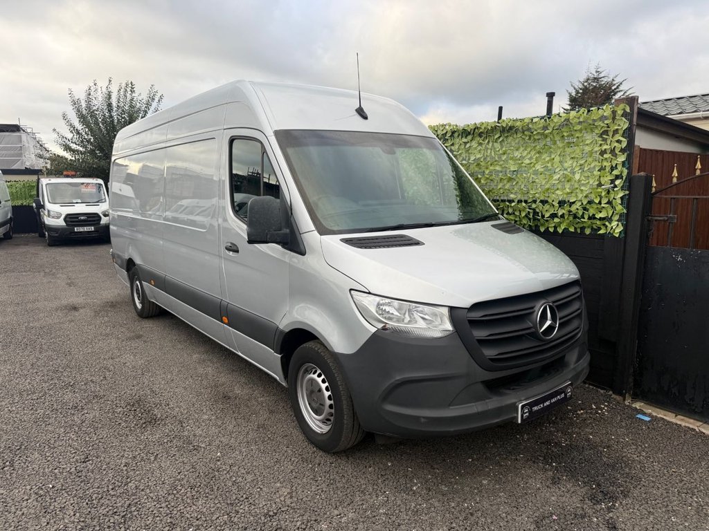 Used Mercedes-Benz Sprinter 2019 for sale - 76698727: Photo 1