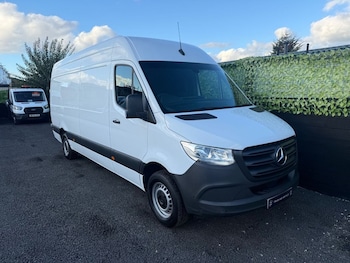 Mercedes-Benz - Sprinter