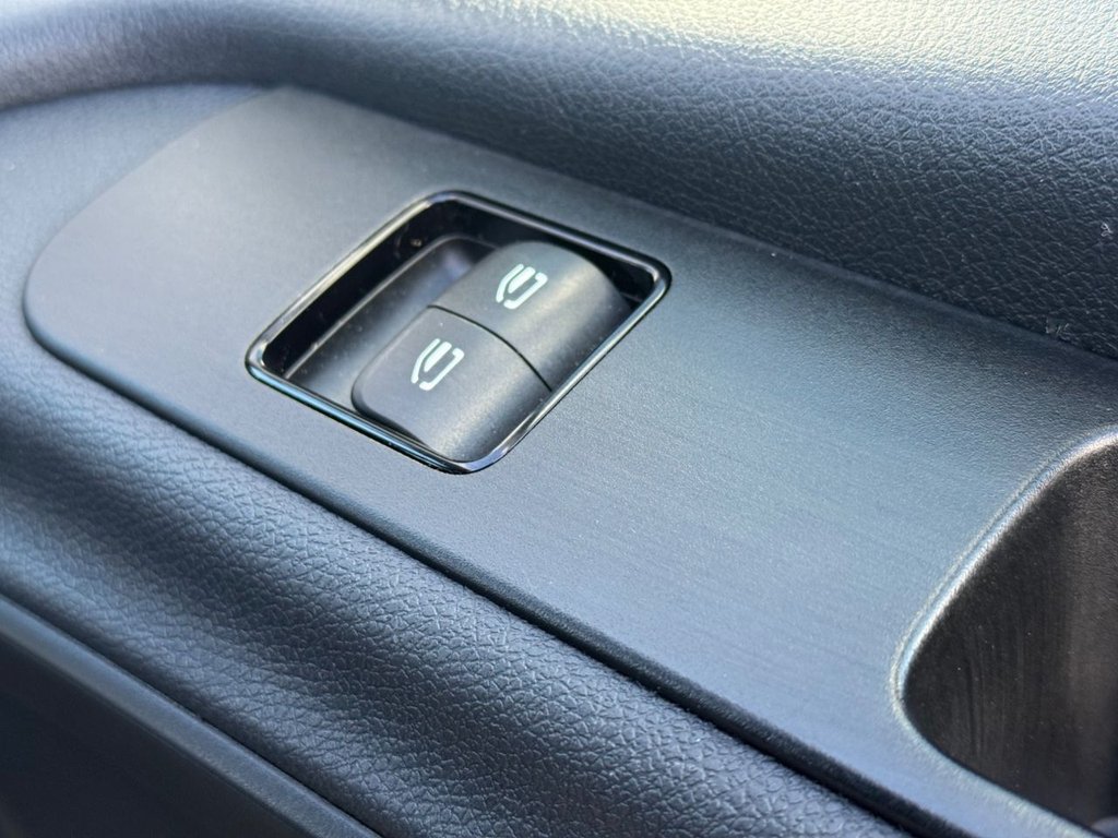 Used Mercedes-Benz Sprinter 2023 for sale - 76520548: Photo 32