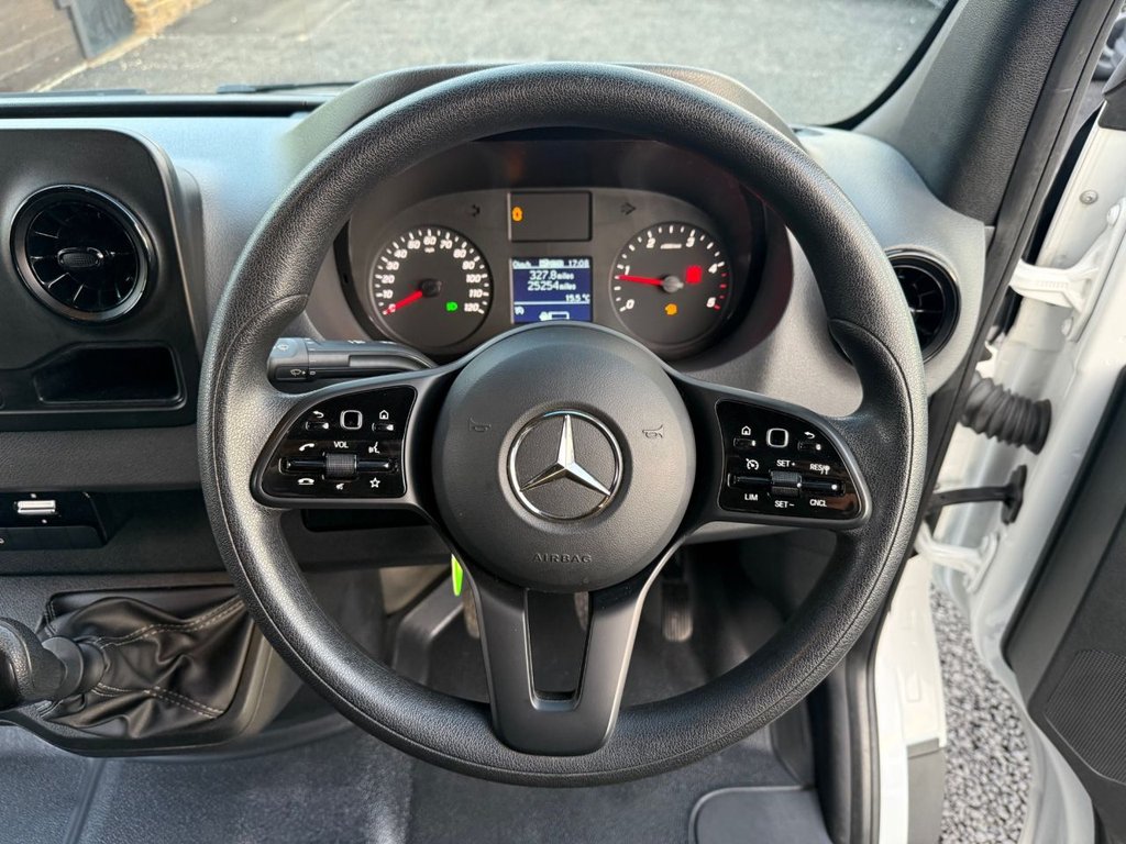 Used Mercedes-Benz Sprinter 2021 for sale - 76333640: Photo 21