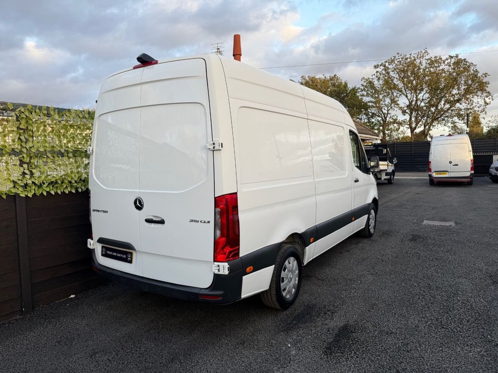 Used Mercedes-Benz Sprinter 2021 for sale - 76333640: Photo 8