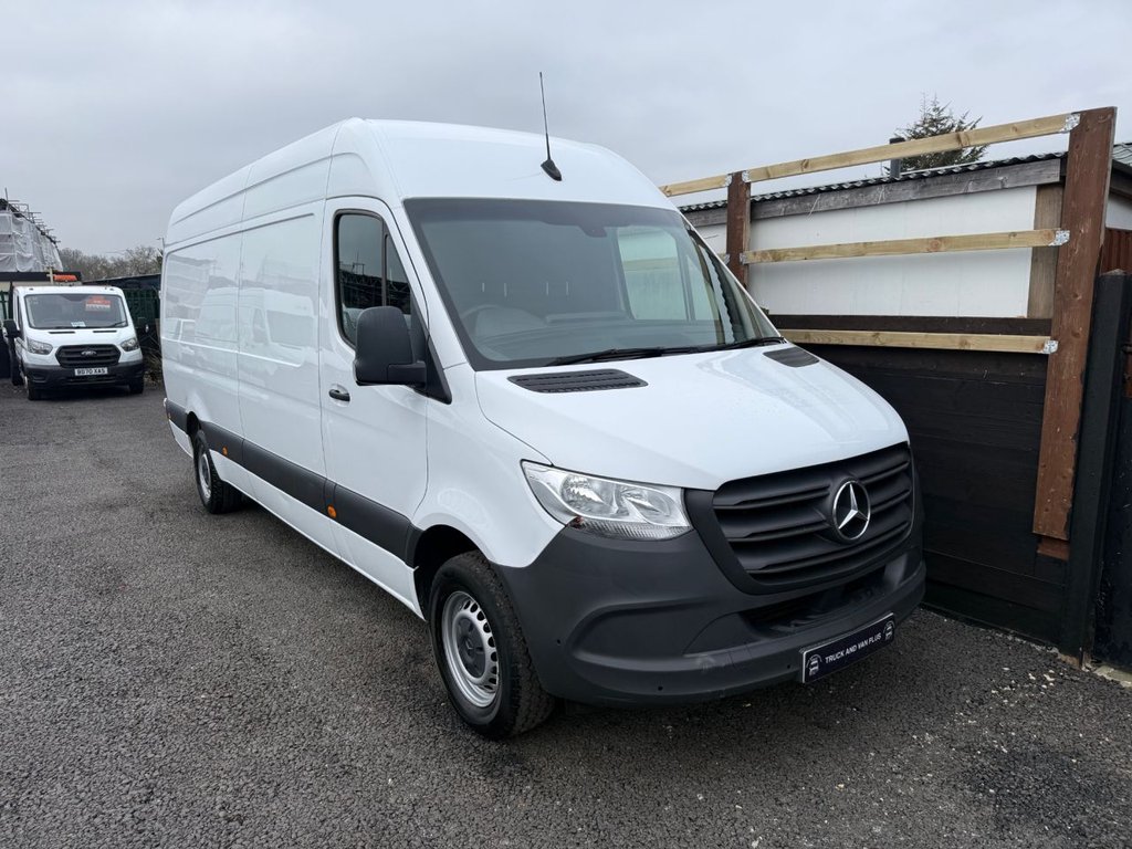 Used Mercedes-Benz Sprinter 2023 for sale - 77341756: Photo 1