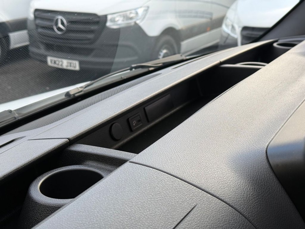 Used Mercedes-Benz Sprinter 2020 for sale - 77161733: Photo 41