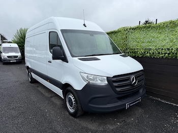 Mercedes-Benz - Sprinter