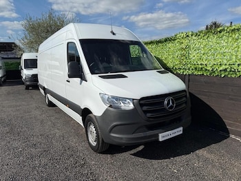 Mercedes-Benz - Sprinter