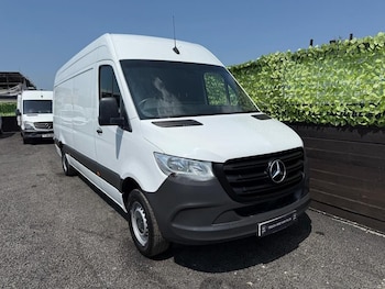 Mercedes-Benz - Sprinter