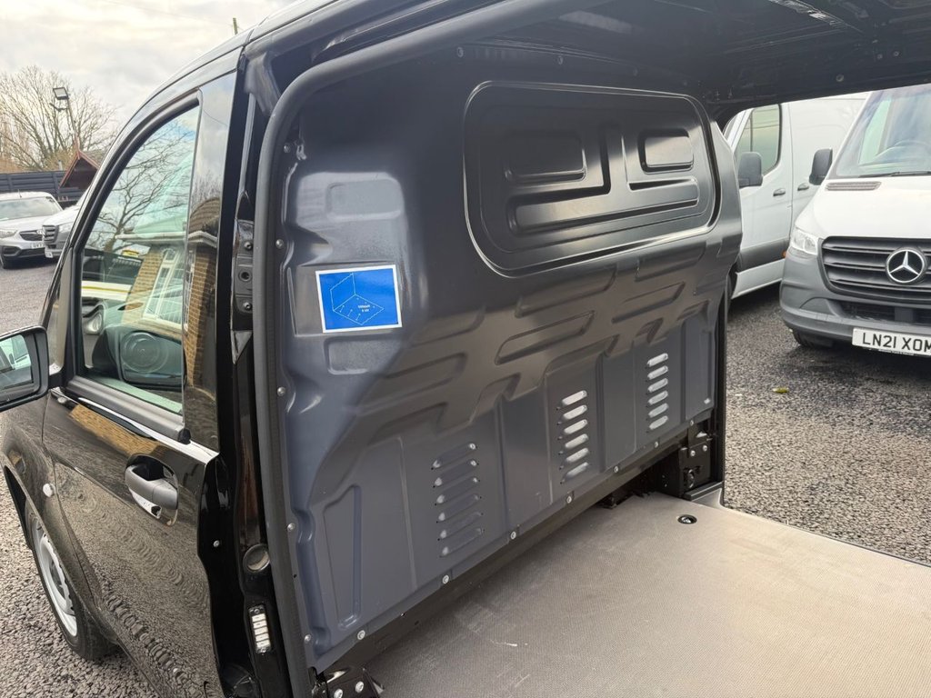 Used Mercedes-Benz Vito 2021 for sale - 77236707: Photo 19