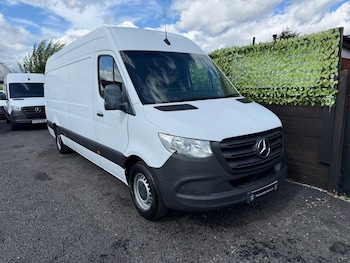 Mercedes-Benz - Sprinter