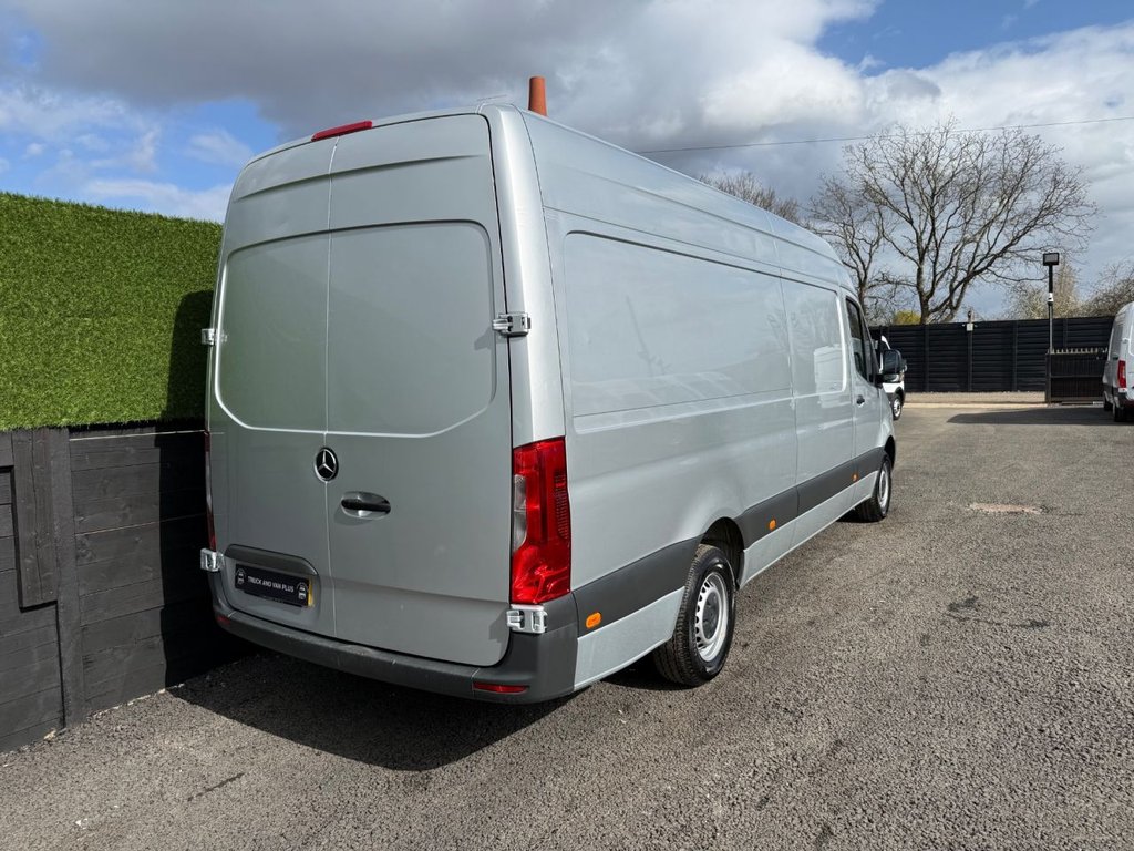 Used Mercedes-Benz Sprinter 2023 for sale - 78069368: Photo 10