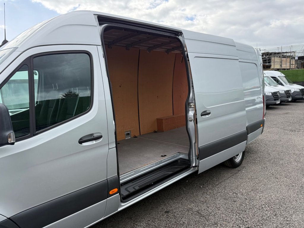 Used Mercedes-Benz Sprinter 2023 for sale - 78069368: Photo 22