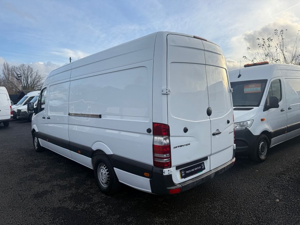 Used Mercedes-Benz Sprinter 2015 for sale - 77236635: Photo 14