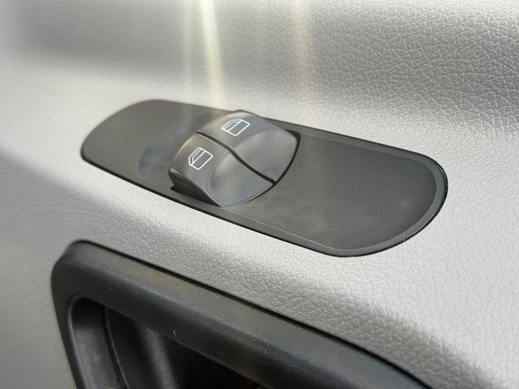 Used Mercedes-Benz Sprinter 2015 for sale - 77236635: Photo 28